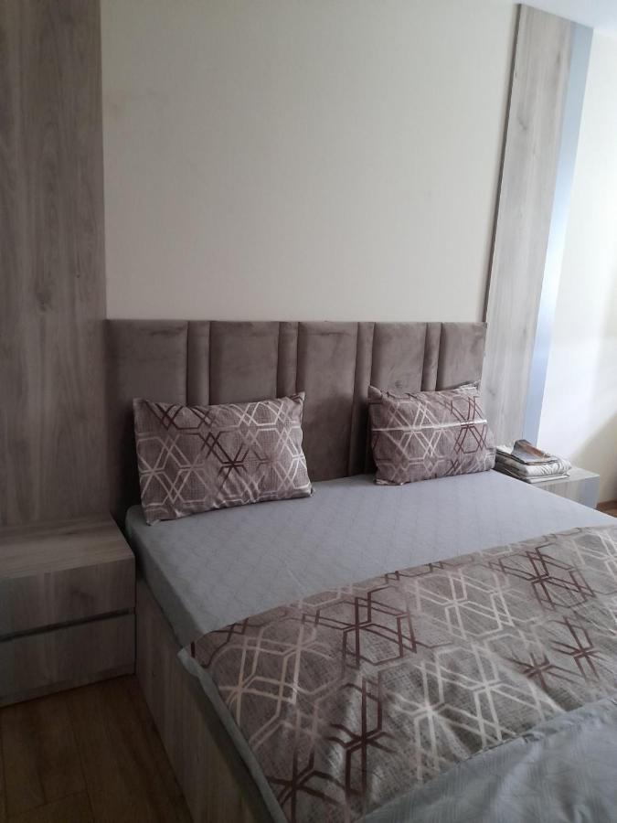Centar Two Apartment Skopje Exterior photo