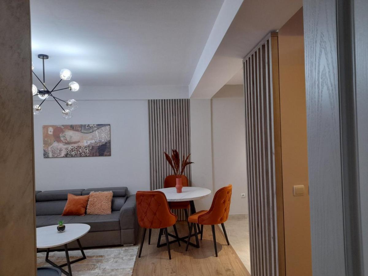 Centar Two Apartment Skopje Exterior photo