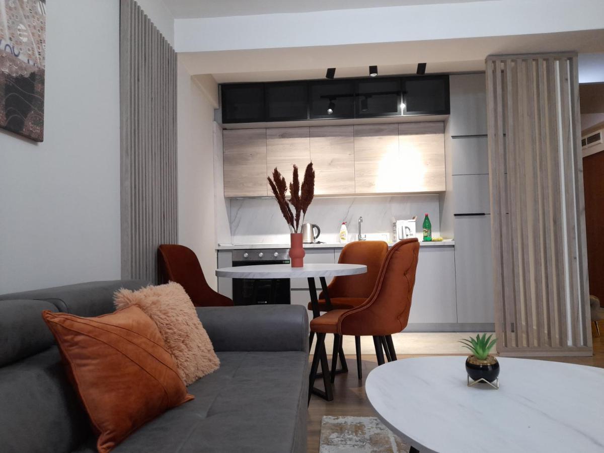 Centar Two Apartment Skopje Exterior photo